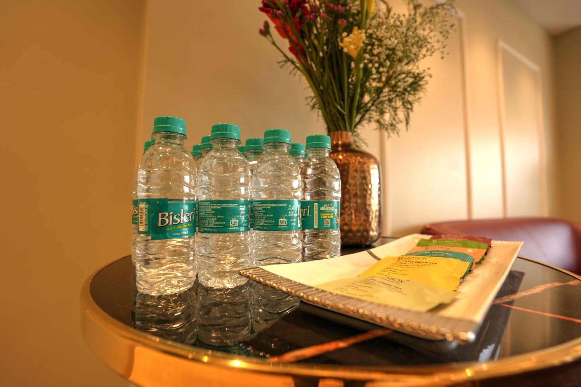 Rj Hotel - Managed By Atithi House Greater Noida Exterior foto